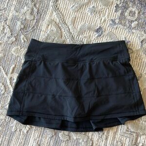 Lululemon black pleated tennis skirt